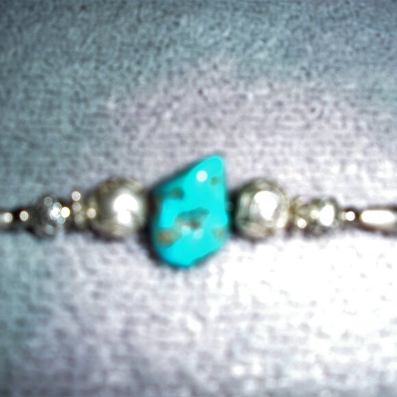 Turquoise stone and antique silver beaded bracelet - Picture 3 of 4